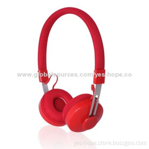 Wireless music headsets for laptop